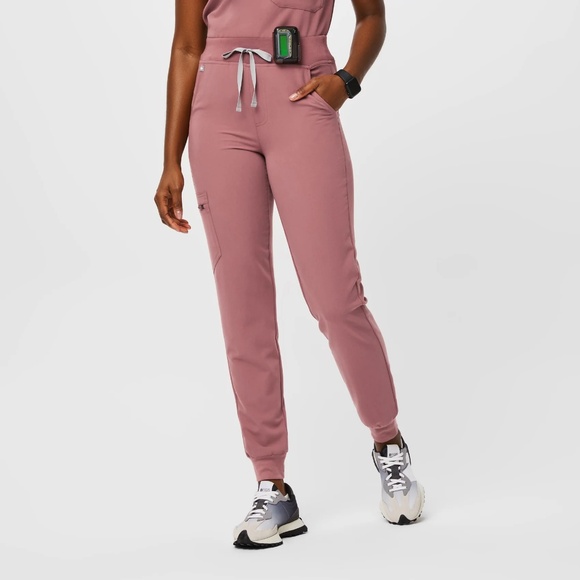 FIGS Zamora 2.0 Jogger Scrub Pants 🌸 Mauve | Small Petite - Picture 1 of 4
